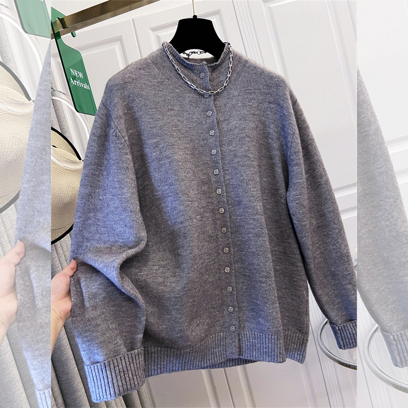 大码女装慵懒风高领单排扣针织衫