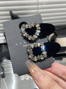 早秋方块爱心植绒镶钻刘海夹经典日常休闲时尚设计边夹女E2423