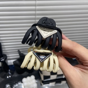 简约三角字母马尾夹高颅顶时尚 半抓丸子南瓜夹固定神器中号E2210