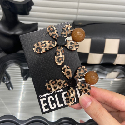 E4661韩国东大豹纹花朵边夹女高级时尚气质侧边碎发一字夹发卡