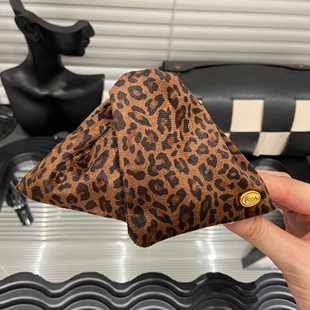 E4930 韩国豹纹13cm大抓夹发抓老风ins复古时髦少女抓夹鲨鱼夹