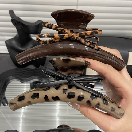 E4634早秋豹纹蝴蝶结15cm超大抓夹女后脑勺盘发鲨鱼夹甜酷发夹女