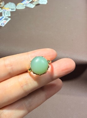18k金镶和田玉碧玉粉青戒指异域特色镶钻戒面14×14mm带证书450号