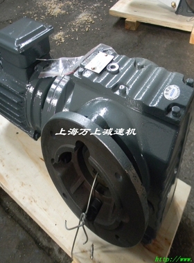 SA97-Y15-4P-40.38 S斜齿轮减速机变速箱SF37-Y0.37-4P-45.45减速