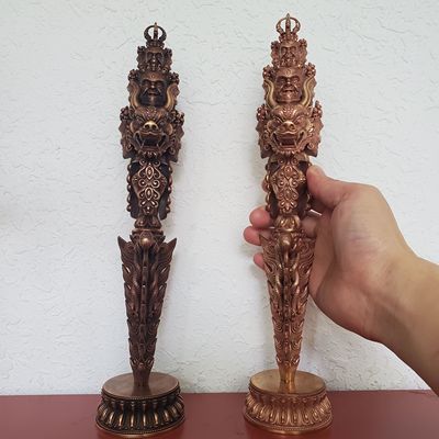 尼泊尔工艺纯铜大威德杵三面金刚橛降魔杵紫铜大号带底座家居供奉
