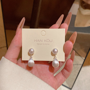 轻奢小众金属感哑光磨砂拉丝水滴形耳环时尚 百搭气质珍珠耳钉耳饰