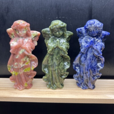 天然水晶粉晶白水晶草莓晶黄方解桃花玉拉长石天使摆件工艺礼品