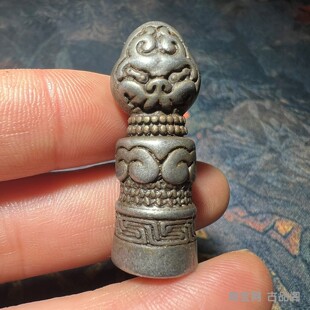 尼泊尔藏传手工錾刻雕花西藏老藏印天铁法印藏式印章吊坠饰品挂件