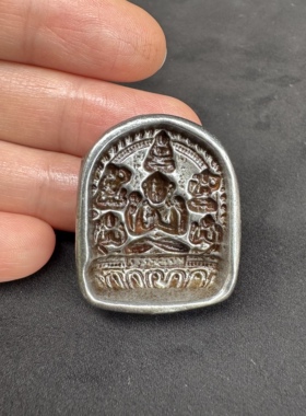 西藏尼泊尔天铁藏传复古寒铁四臂观音擦擦模利马铜佛像挂件吊饰