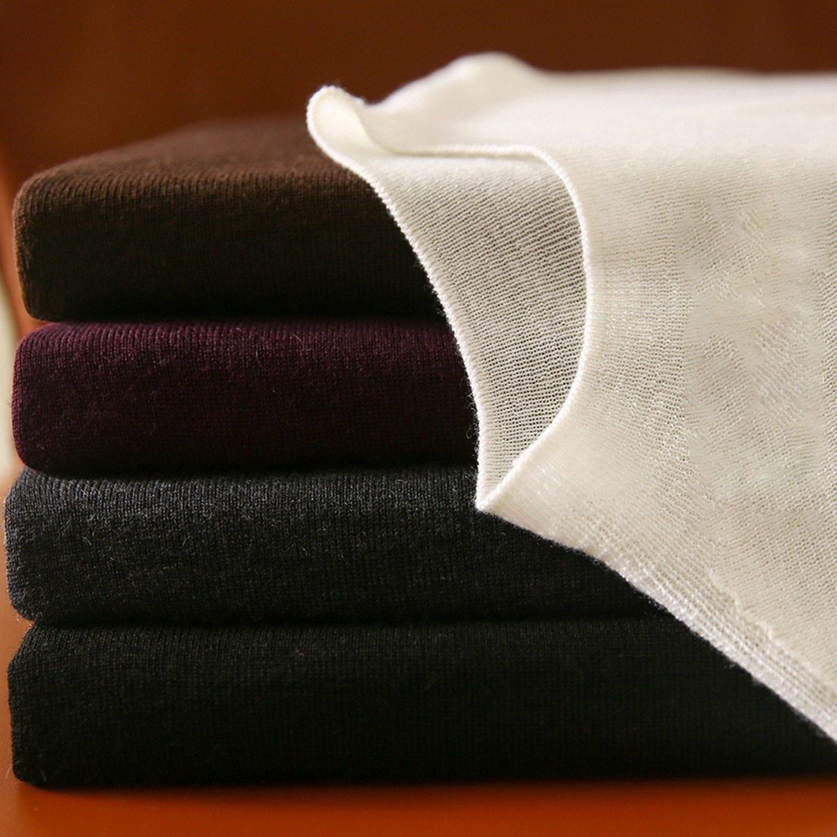 旺秋春秋薄款半高领羊毛衫女18针80支无缝一体羊毛针织上衣MD1002