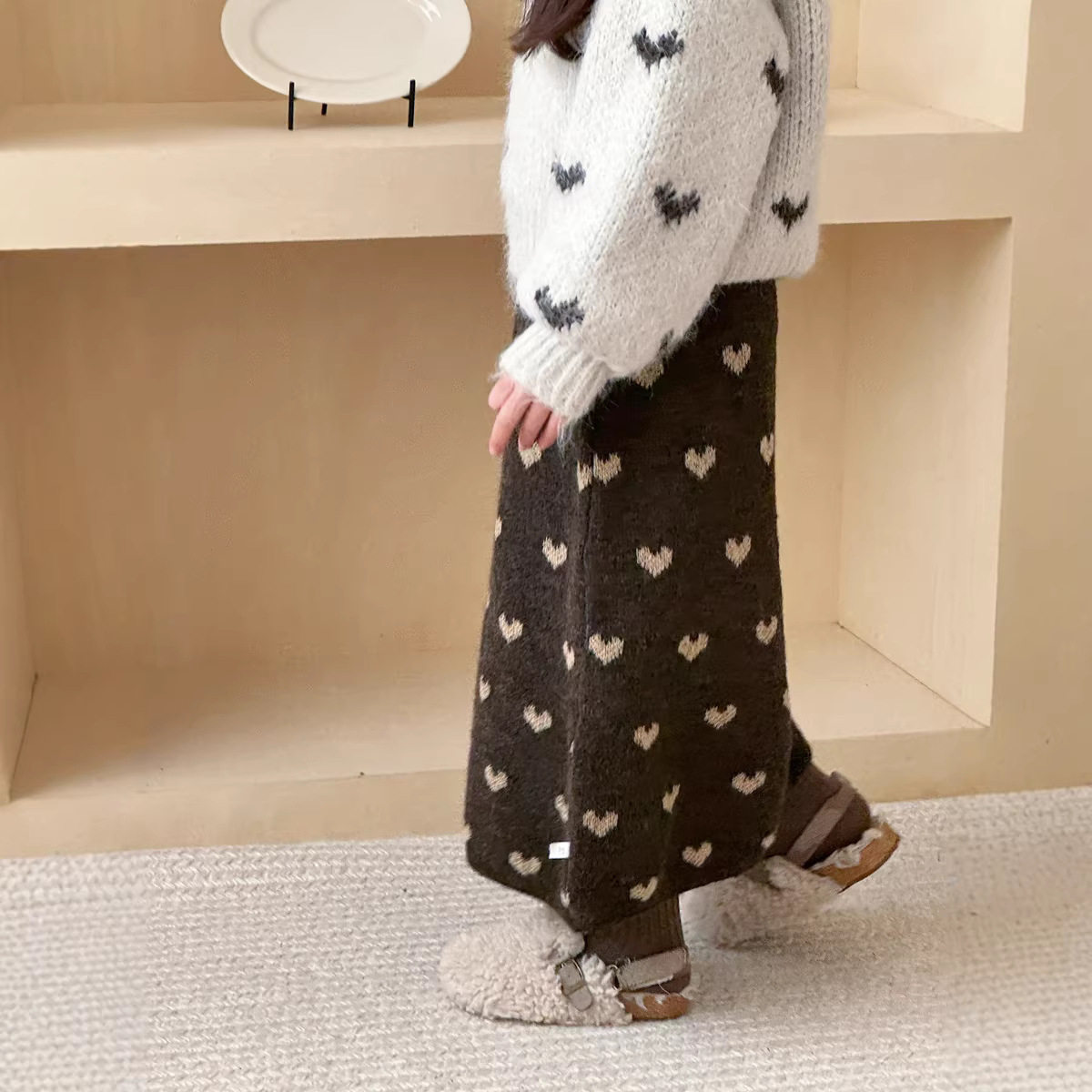 三年级 女童秋冬新款中长款爱心毛线裙女宝宝韩版针织毛线半身裙