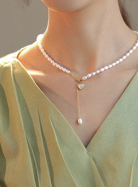 2025新款高仿珍珠项链女气质复古法式淡水白贝母爱心吊坠轻高级感