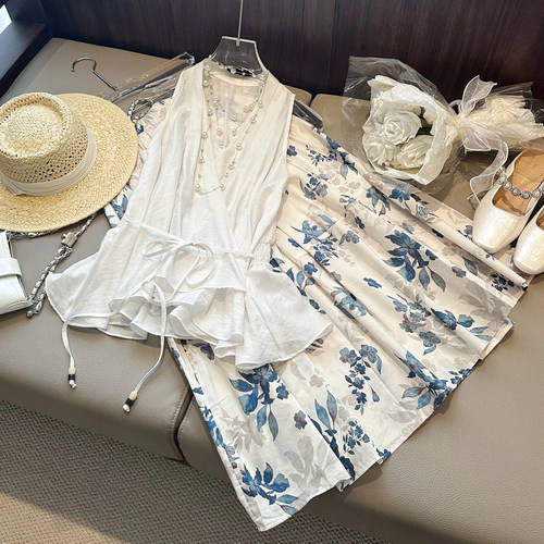 2026女夏装新款松紧腰系带荷叶边下摆气质无袖衬衫上衣套头