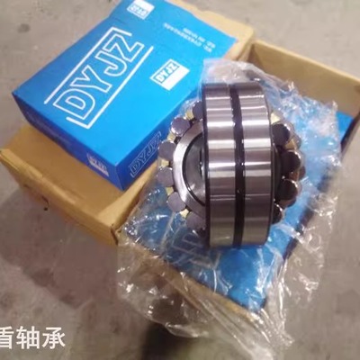 调心滚子轴承22315 22316 22317 22318 22319 22320 22322 CAW33