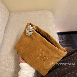 麂皮刺绣化妆包女外出便携化妆收纳袋大容量旅行洗漱包杂物内胆包