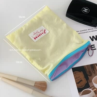 Лимонная желтая вертикаль