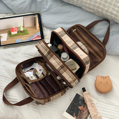 化妆包大容量女便携式化妆品收纳包刷子分区旅行洗漱包可爱化妆袋