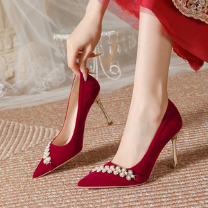 酒红色高跟鞋不累脚绒面尖头细跟单鞋珍珠水钻婚鞋新娘鞋平时可穿