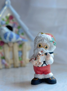 红色圣诞老人木马摆件礼物