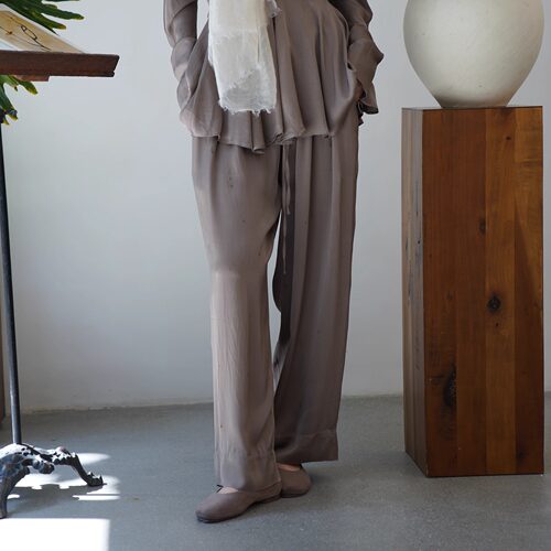 Cha官方 | Mutedance 25AW 植物染弹力真丝阔腿裤
