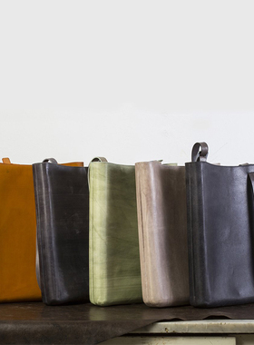 Cha 官方 | Cecchi De Rossi armor bauletto 手工植鞣马皮单肩包