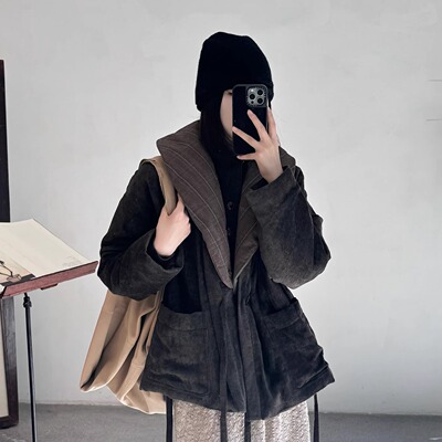 Cha 官方 | Aviva Jifei Xue 25秋冬 撞色亚麻丝绒和服饰短夹克