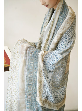 Cha 官方 | Faliero Sarti 26春夏 Wilde花纹层叠无缝边围巾