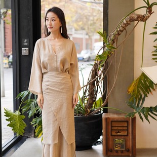 官方 亚麻混纺条纹提花V领衬衫 Cortana ELOISE 裙 26早春 Cha