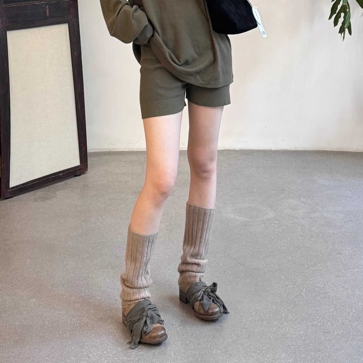 Cha 官方 | Extreme Cashmere 25秋 Bummy棉羊绒舒适罗纹针织短裤