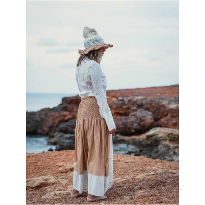 驼色拼白双拼色不规则半裙