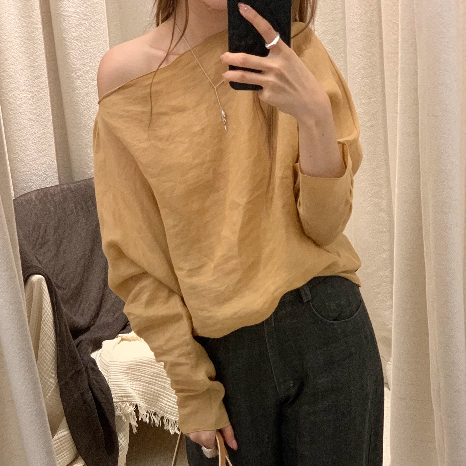 褶皱感圆领宽松休闲上衣多色选