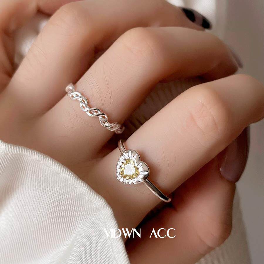 S925镀银甜酷黄色爱心戒指女韩版线条缠绕麻花可叠戴开口指环气质