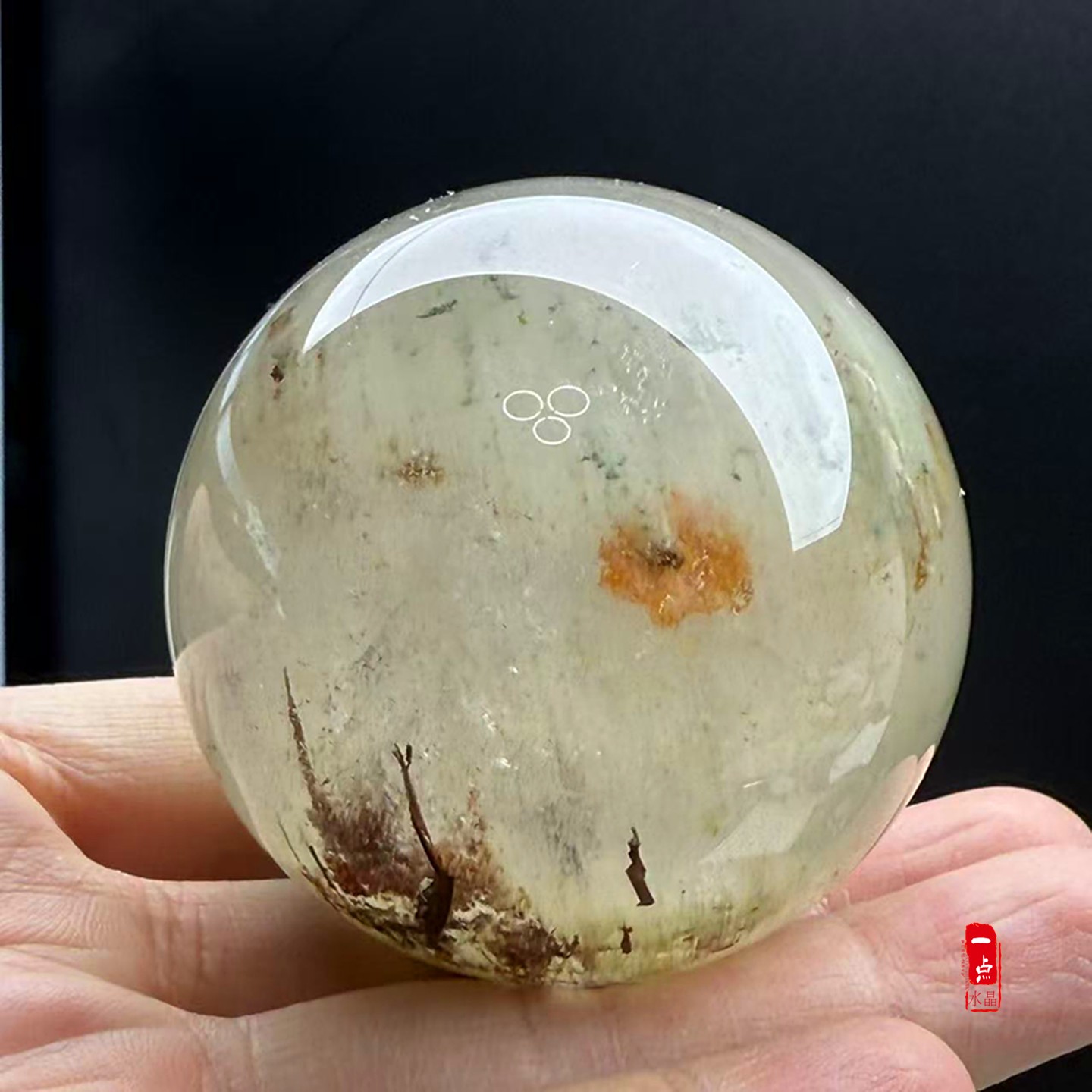 天然绿幽灵水晶球白红胶花彩幽灵圆珠景石家居装饰品手把玩摆件
