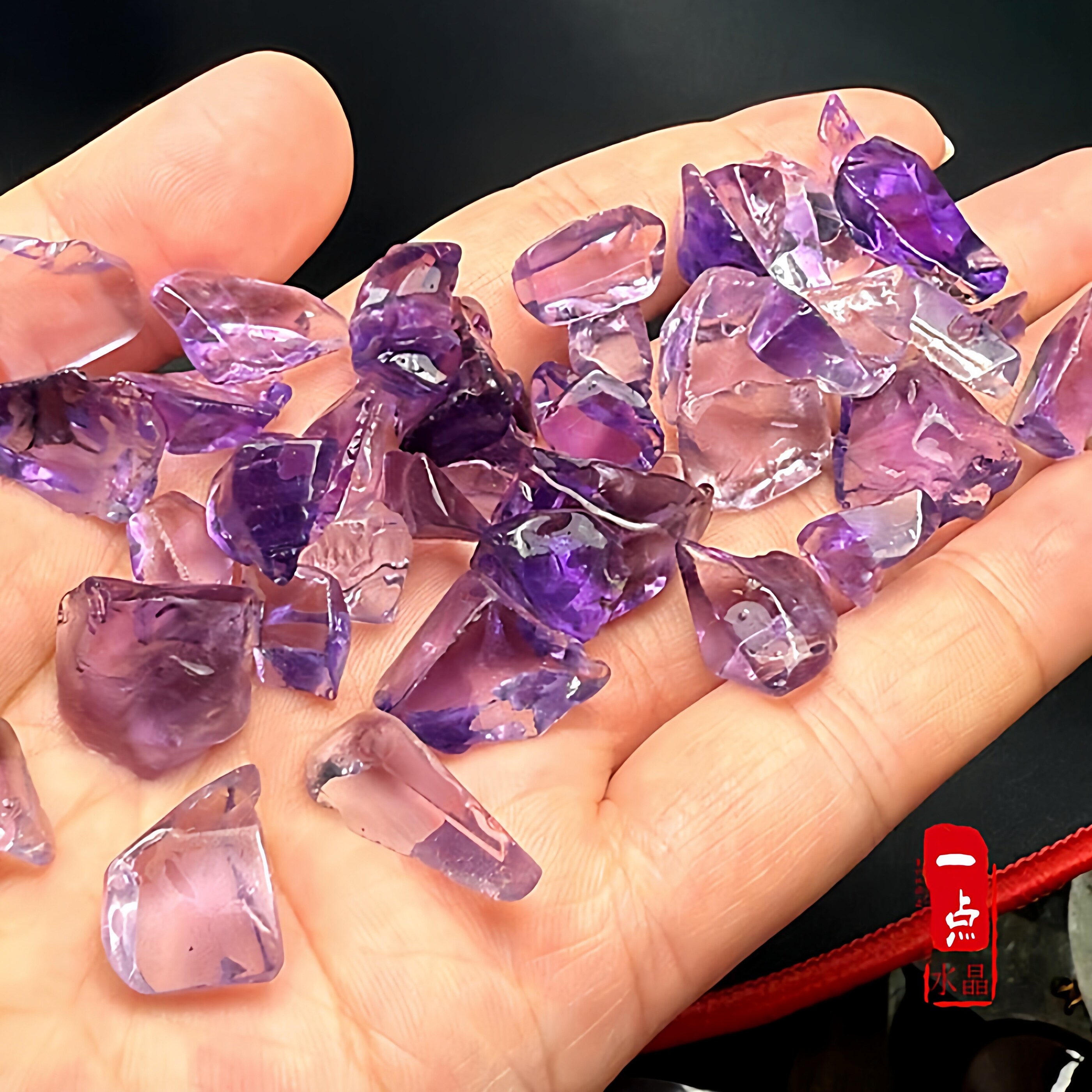 乌拉圭天然紫水晶深紫色碎石原石diy手串配件手链消磁打磨晶体好