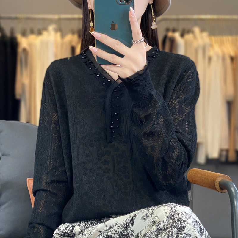 精纺羊毛2026秋冬新女短款V领蕾丝花边宽松钉珠打底衫针织衫毛衣
