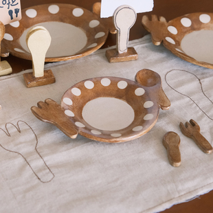 一颗松果居 原创作家器手作陶器餐具家用波点创意点心水果盘子
