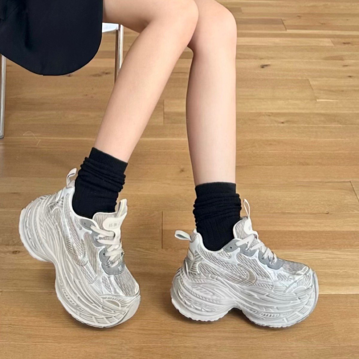 做旧擦色老爹鞋女款2024秋季走秀新款增高超厚底小个子休闲运动鞋,女鞋,老爹鞋,淘宝优惠券,粉丝福利购,淘宝优惠卷