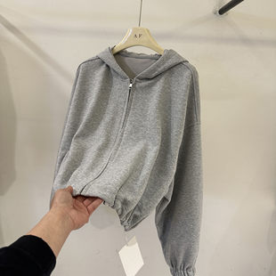 休闲风灰色连帽卫衣女短款拉链宽松长袖外套2026春季新款小个子