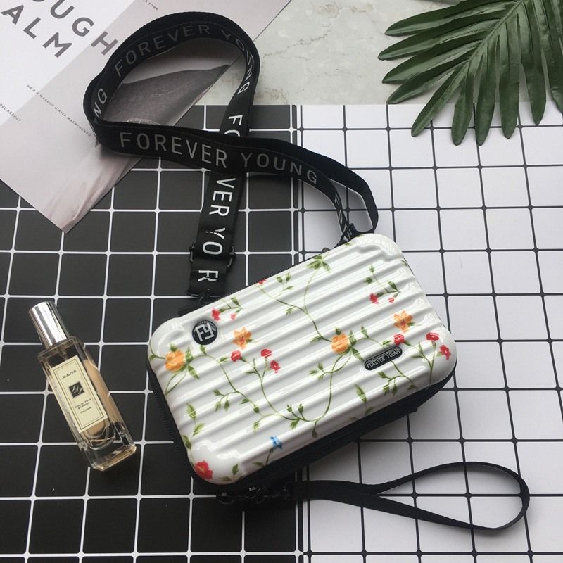 出差一定带一个！航空级别ABS+pc材质！多功能抗压旅行收纳箱包