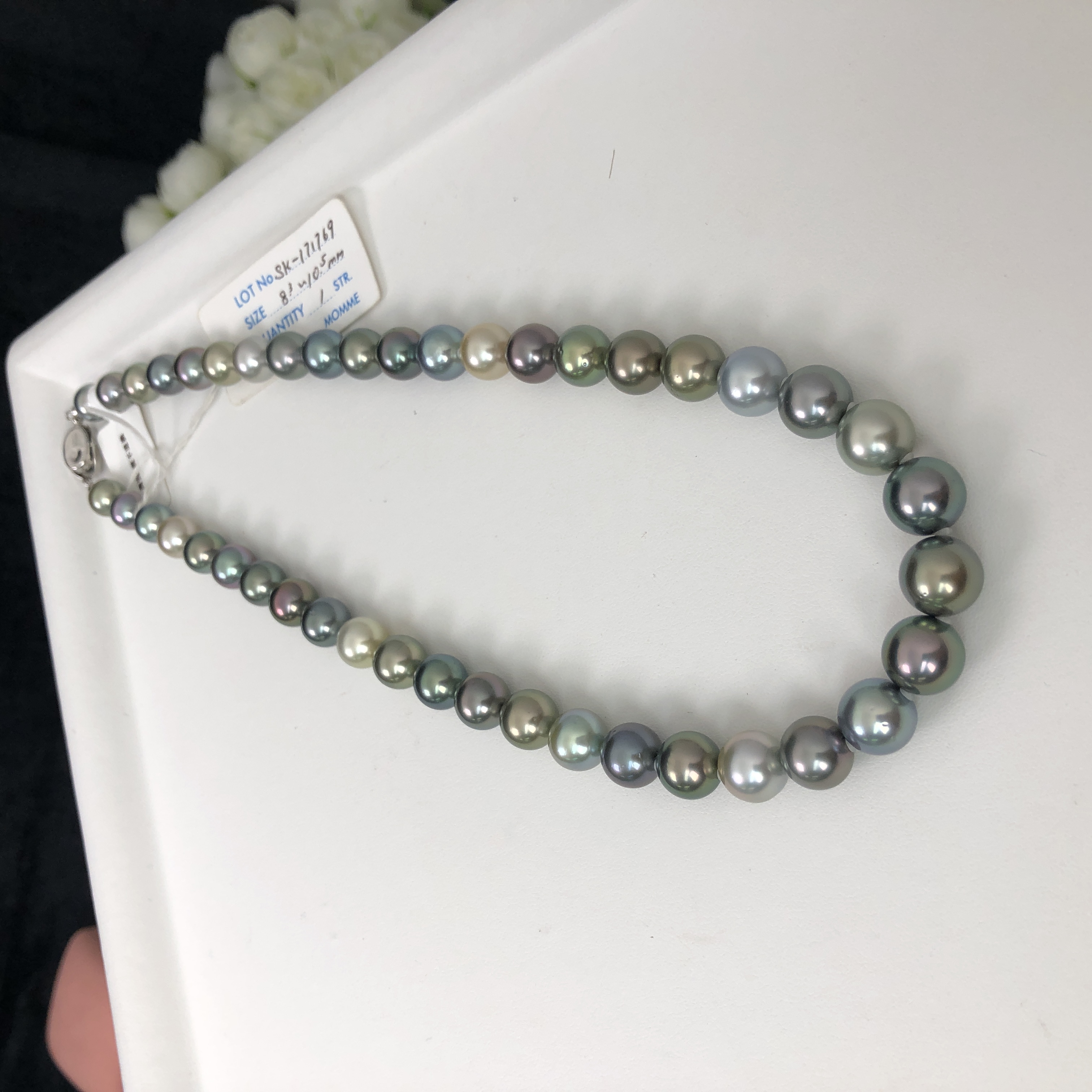 真科研大证【8.3-10.5mm海水混彩大溪地珍珠项链】极光镜面光泽