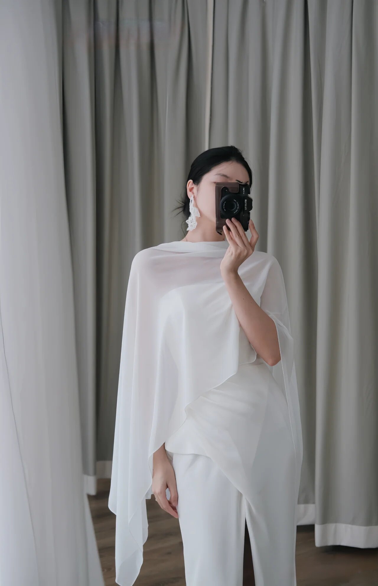 新娘结婚礼服坎肩围脖披肩造型摄影拍片长款白色气质小众婚纱配饰