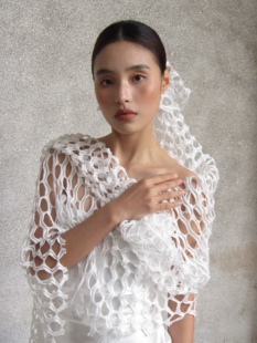 新娘头纱长款网格镂空网格小众头饰高级感造型摄影拍照氛围感样片