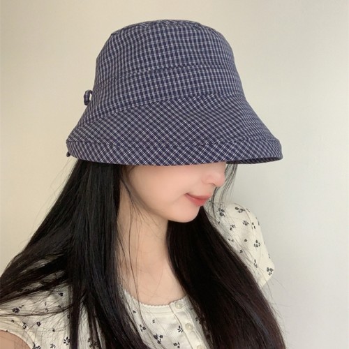 新款miu系甜美藏青格子渔夫帽女