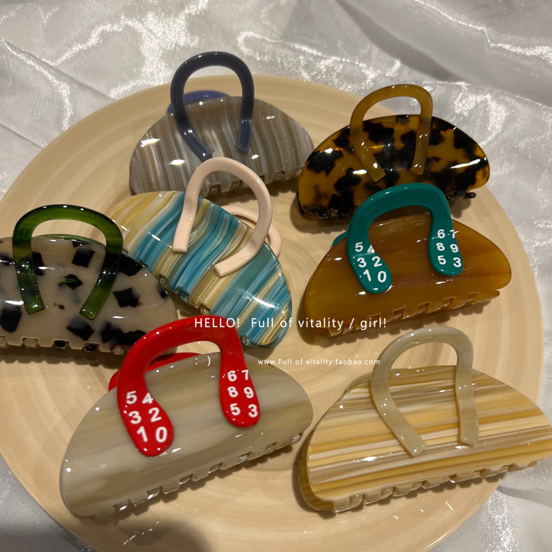 周扬青同款后脑勺半扎抓夹