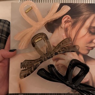 真诚 蝴蝶结抓夹后脑勺鲨鱼夹网红高级感发卡百搭发饰ins 浪漫