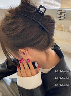 黑色系列的抓夹 巨能抓 抓得紧 后脑勺盘发鲨鱼夹发抓网红发饰女