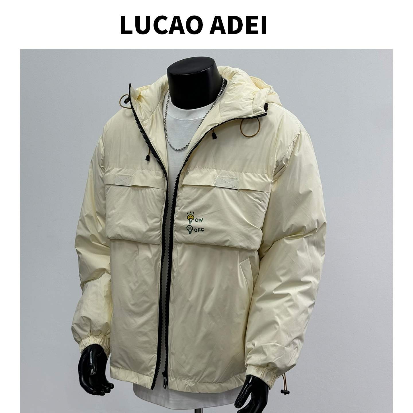 2025年冬季新款美式复古风连帽立体口袋工装保暖羽绒服外套男米色