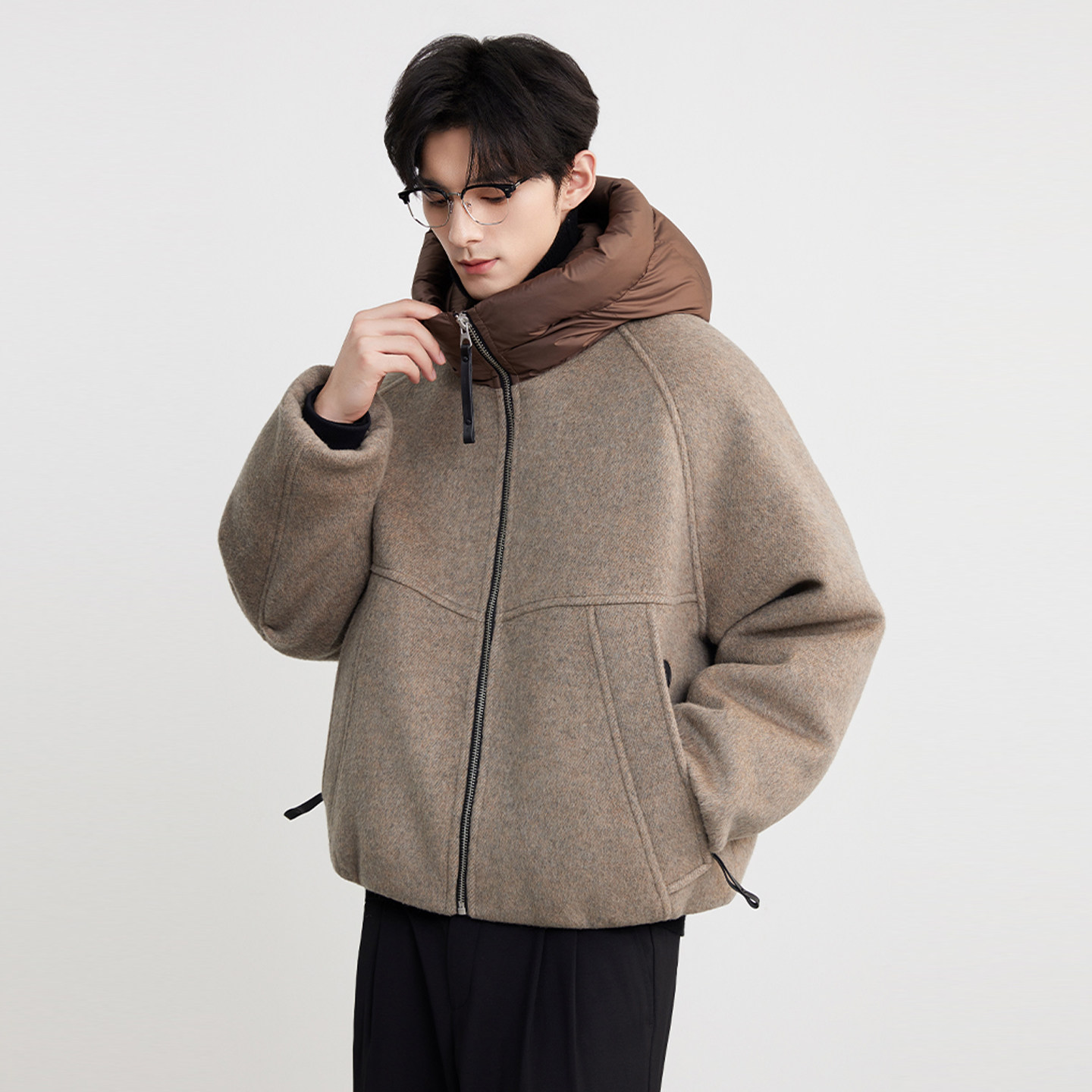 独驰拼接连帽羊毛保暖羽绒服男短款冬季新款立领重磅鸭绒毛呢外套