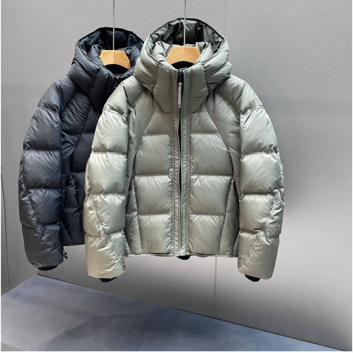 高端轻奢连帽羽绒服男冬季新款轻便宽松排骨面包服加厚保暖御寒服