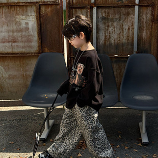 貌貌妈家2025冬季新款儿童美式复古加厚磨毛打底T恤男童舒适卫衣